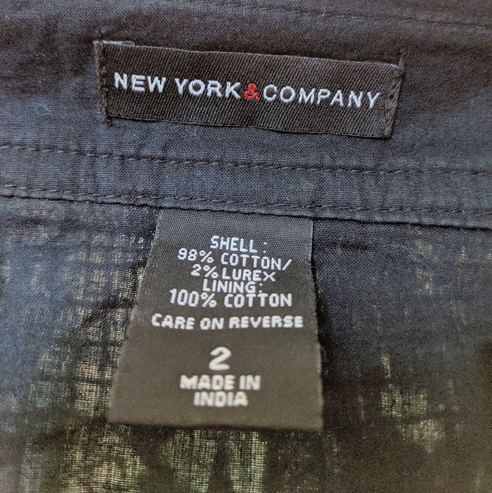 $$$ New York and Company skirt flower details blue - Picture 3 of 4